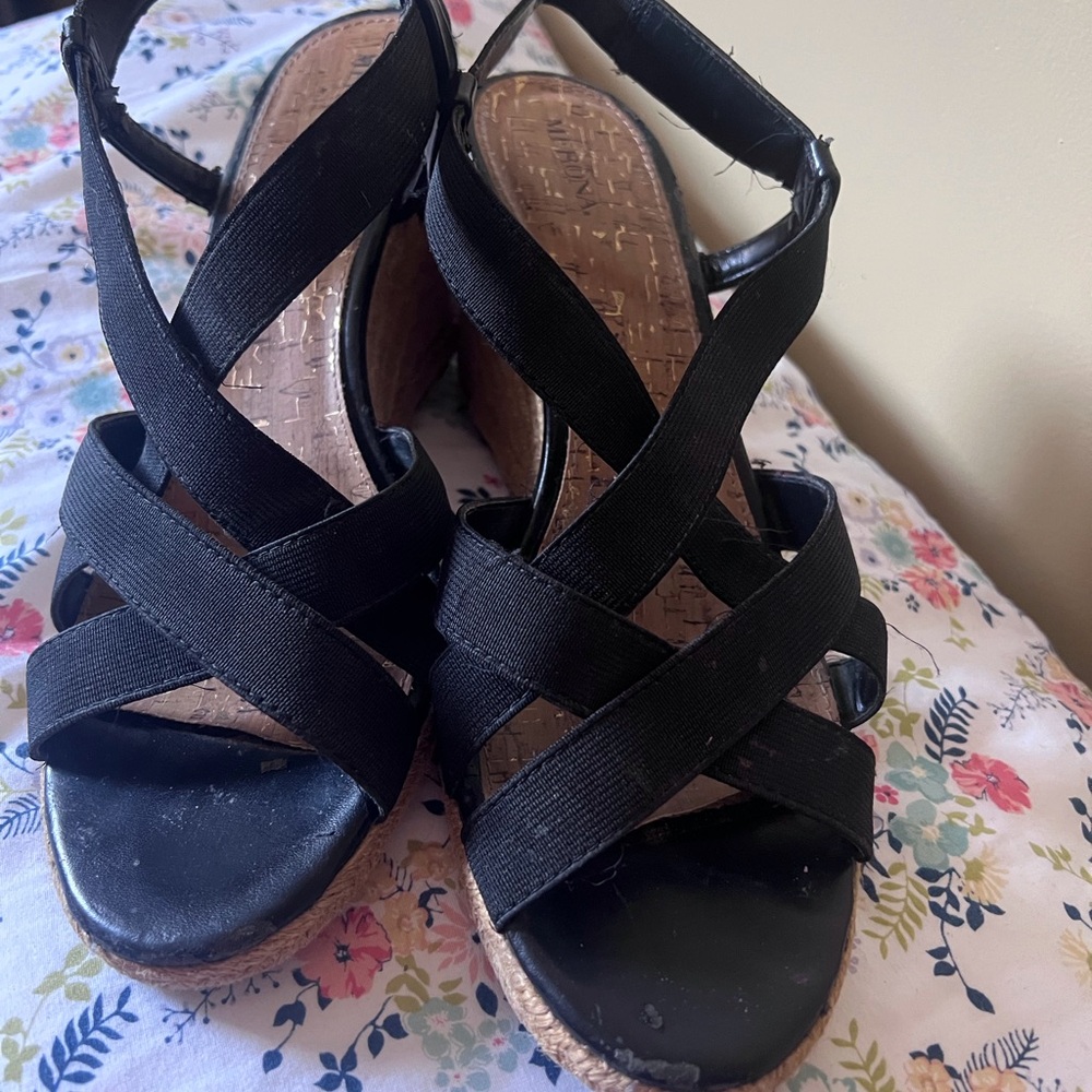 Elegant Black Wedge Sandals